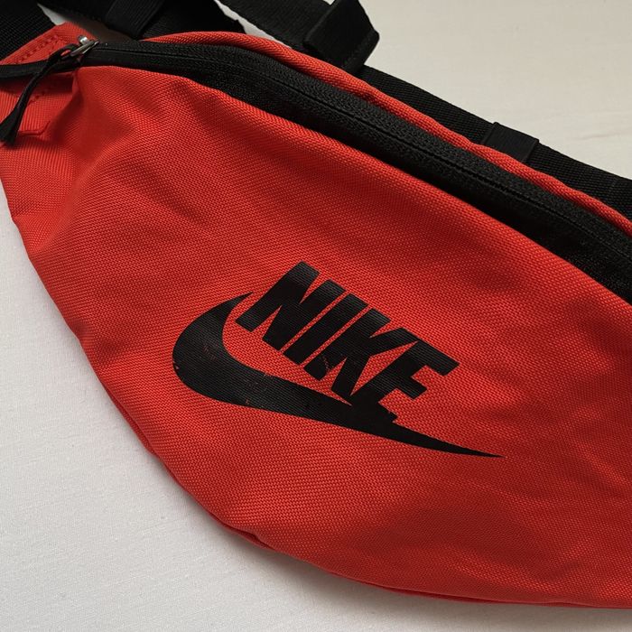 Сумка бананка Nike