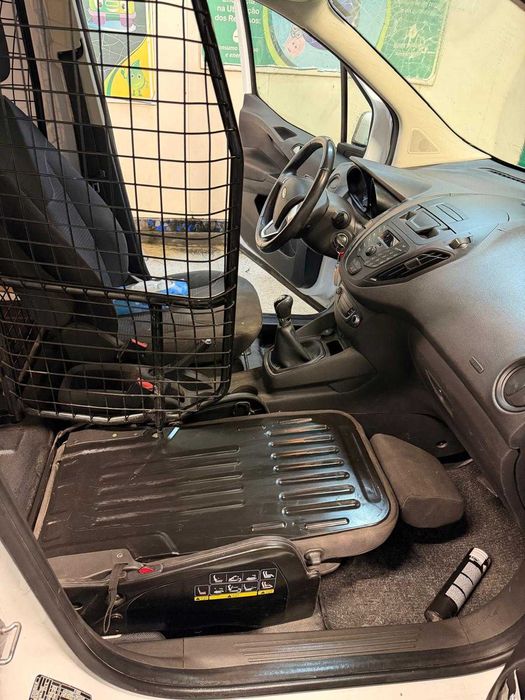 Ford Transit courier