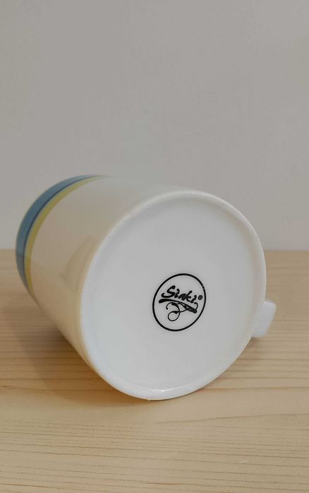 StaryKubekCeramiczny ,,Sinki" biały z pasemNiebieskim/Zielonym/ 320 ml