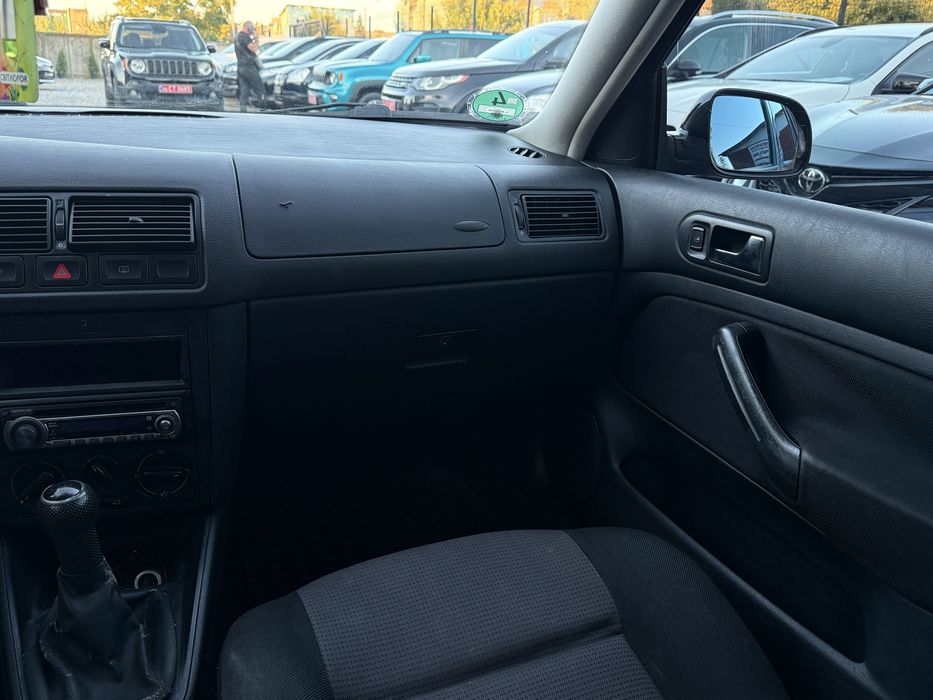 Volkswagen golf , гольф 1.4 мпі, mpi, 2001 рік