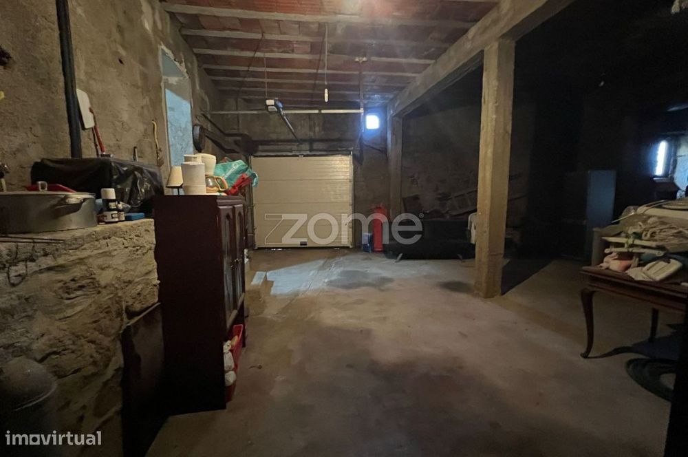 Moradia T4 com 4 Suites em Águas Frias – A 10 Minutos de Chaves