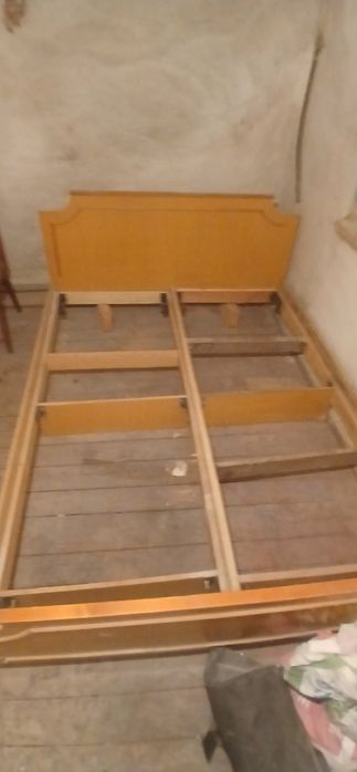 Продам диван за 1000 кроват 2500