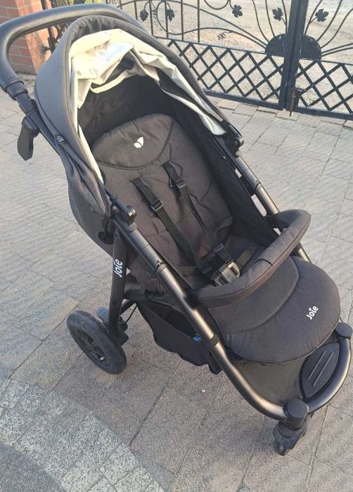 Wozek spacerowy Joie