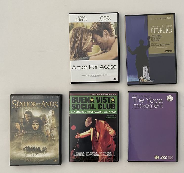 DVDs diversos , bom estado
