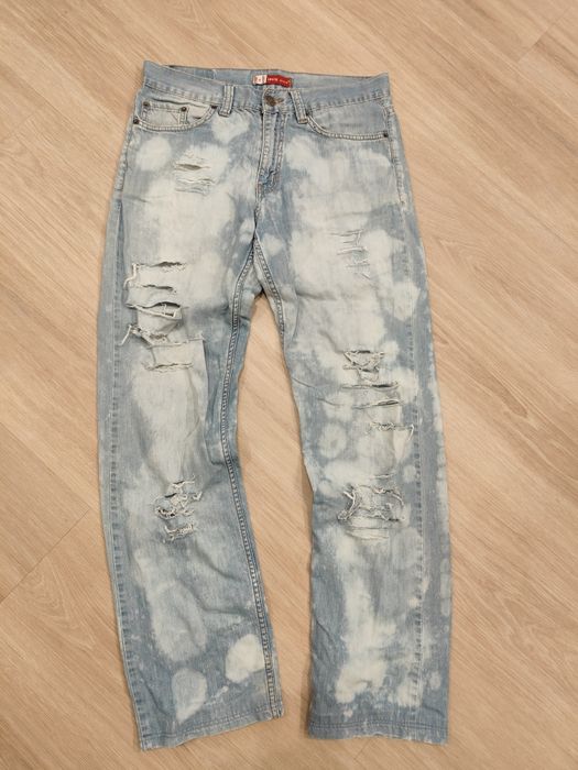 straight levice jeanc
