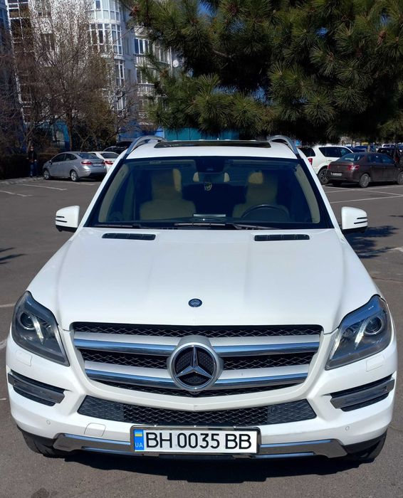 Mercedes-Benz GL-Class 450 (3,0 бензин, bi-turbo, 4 Matic) 2015 года