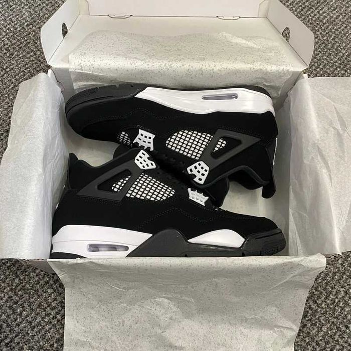 Jordan 4 Retro White Thunder R.37.5