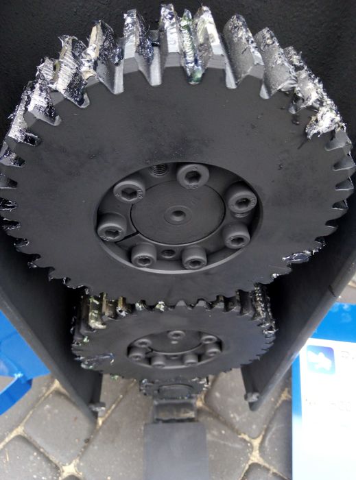 Rozdrabniacz W100- do 9cm średnicy walcowy niebieski