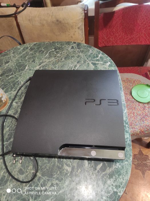 Продам PS3 320Gb  в хорошем состоянии