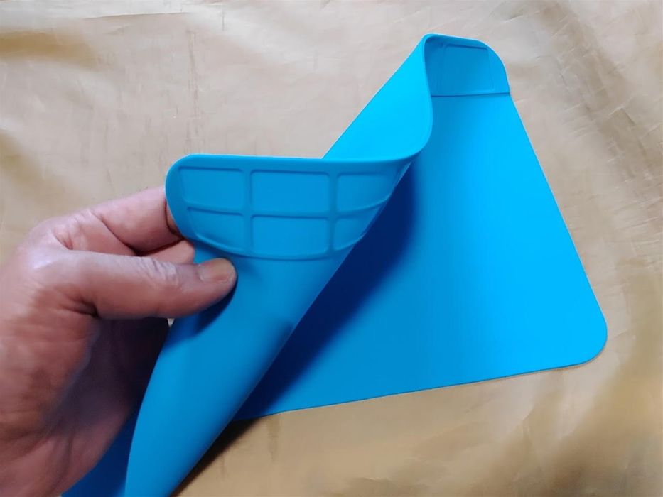 Коврик для пайки силиконовый антистатический 200*300мм