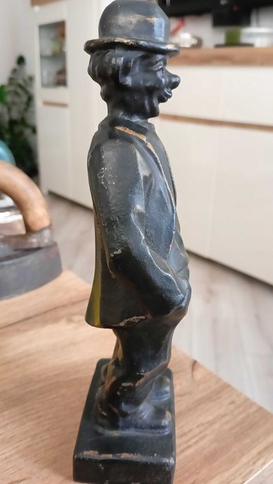 Charlie Figurka z brązu.Konigshutte.