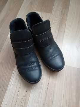 Czarne botki rozmiar 37