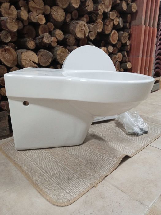 Misa WC, Koło + deska wolno opadająca