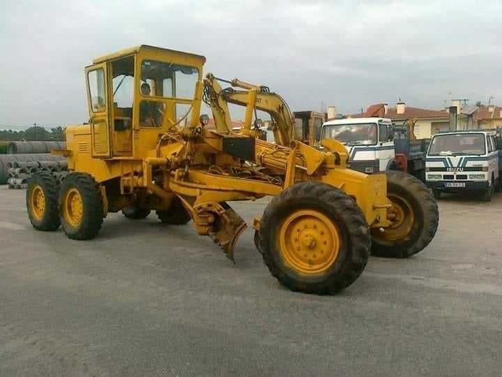 Exelente Motoniveladora