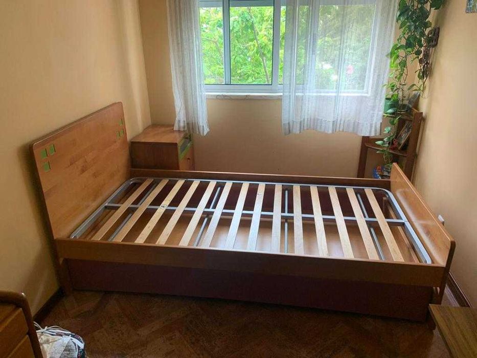 Conjunto cama single e cabeceira