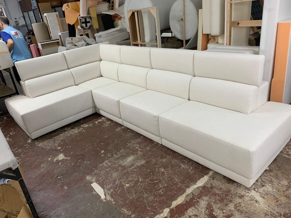 Sofa modulado em tecido lavavél