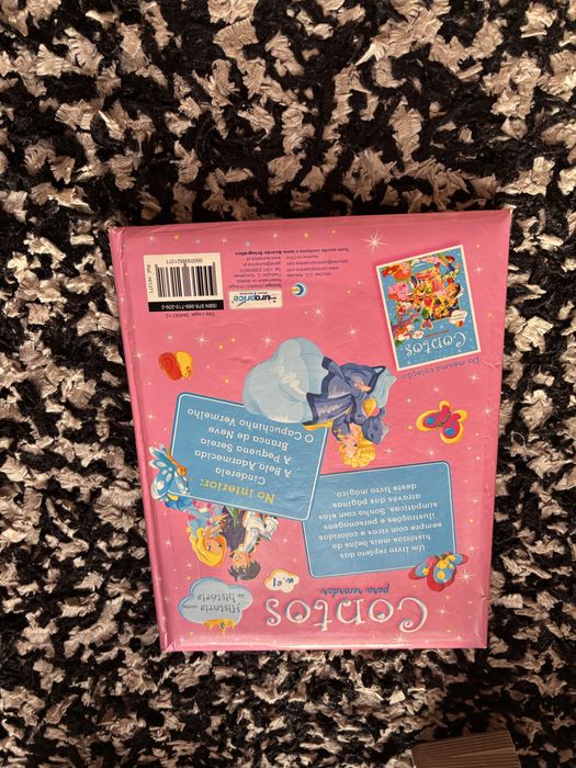 Livro infantil de contos