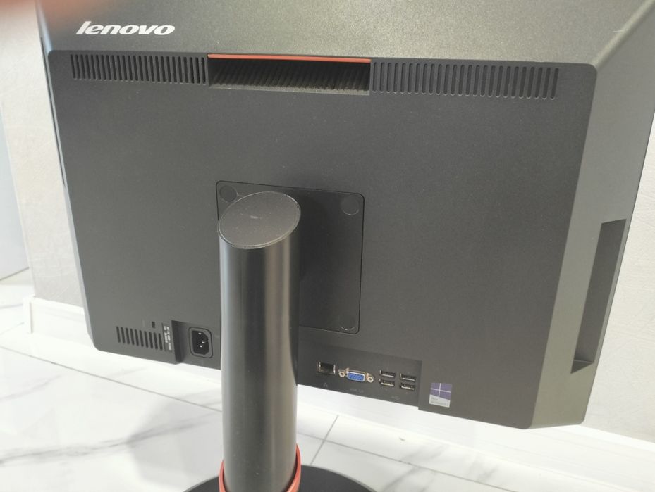 Lenovo Thinkcentre M73Z All In One