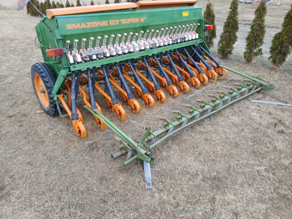 Sprzedam Siewnik Amazone D7 3 m swiezo sprowadzony z Niemiec