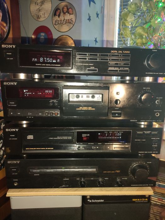 wieża Sony wszystko sprawne