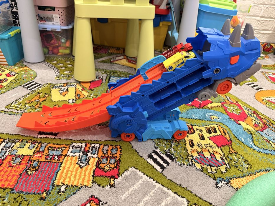 Гірка для машин / гараж