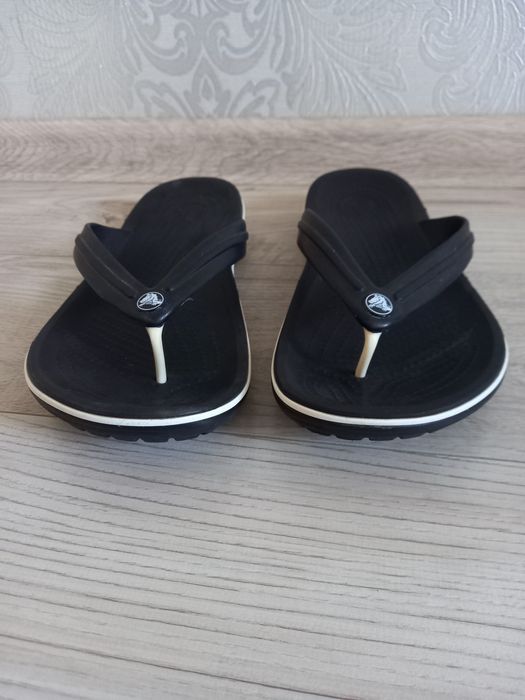 Продам вьетнамки Crocs