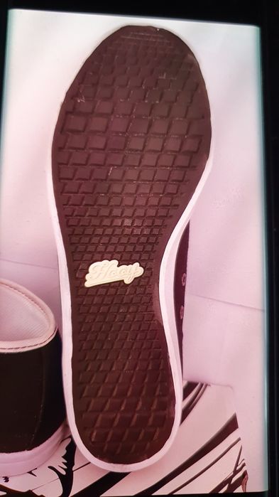 Trampki nowe czarne sportowe w pudełku rozmiar 42