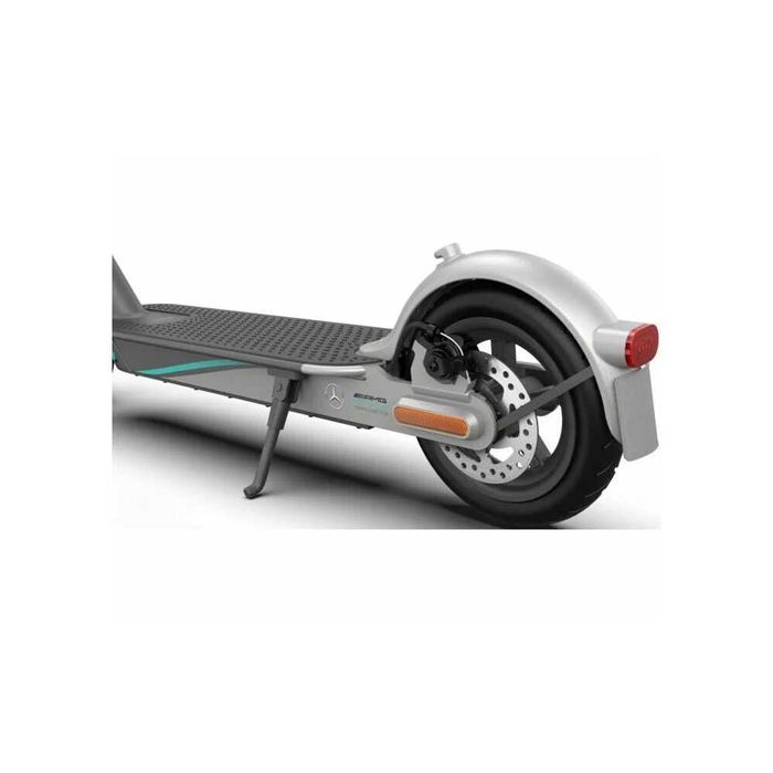 Xiaomi Mi Electric Scooter Pro 2 Mercedes-AMG F1 Edition