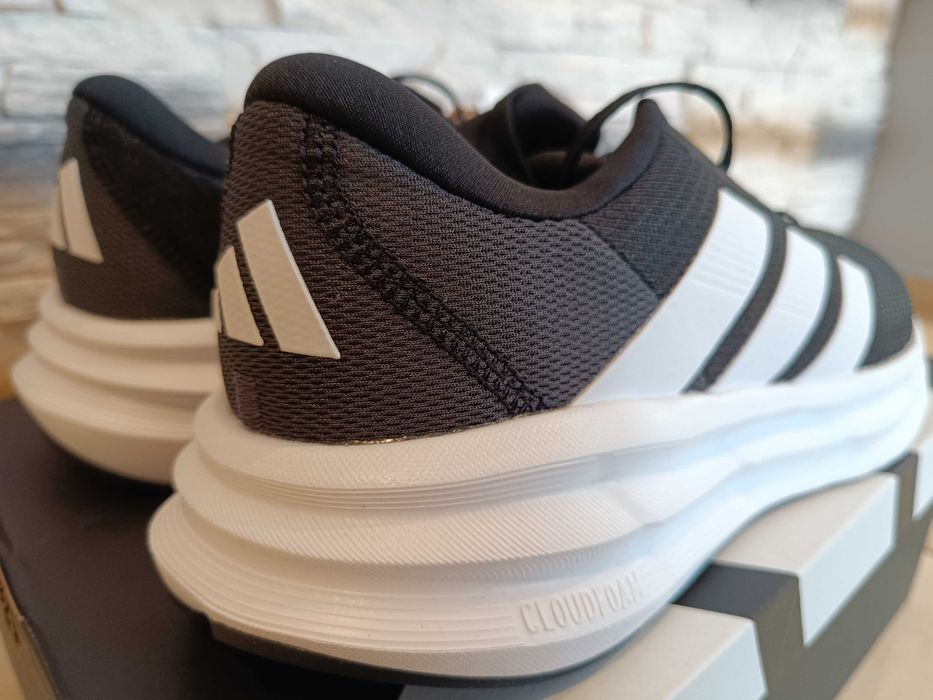 Nowe Buty do biegania Adidas Galaxy 7 r. 44