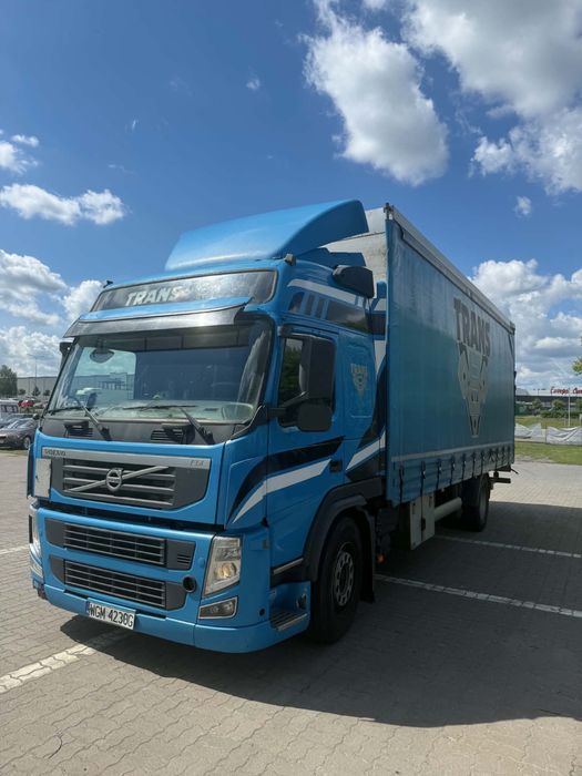 Volvo fm 330 firanka z winda 2t brutto