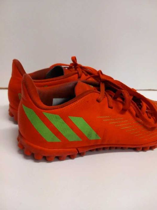 Buty Adidas do piłki nożnej
