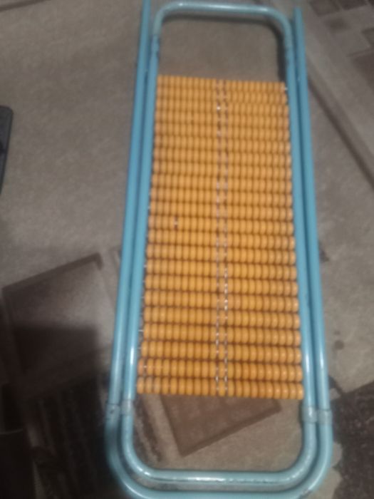 Массажер для спини