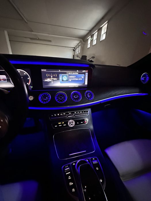 Mercedes E cabrio 220 D