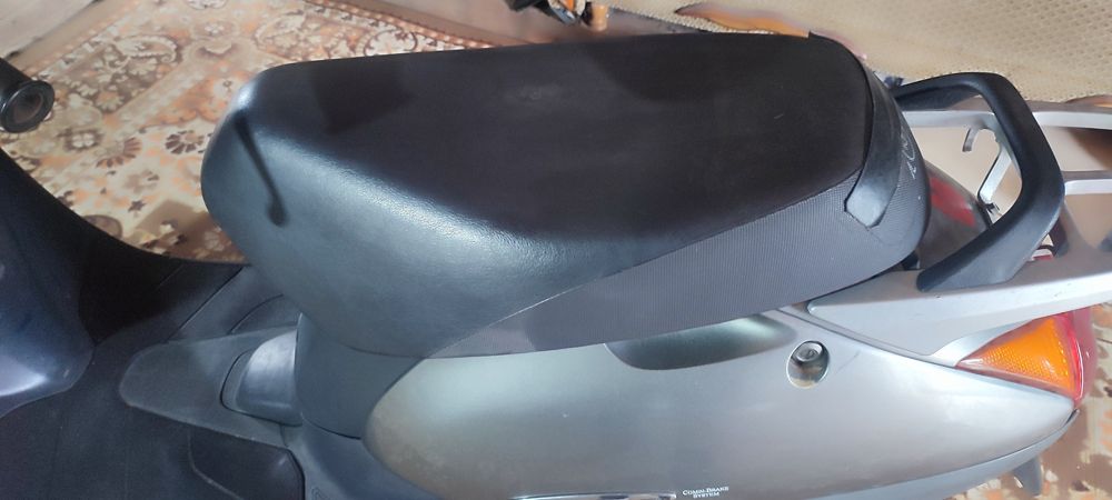 Скутер Хонда Леад