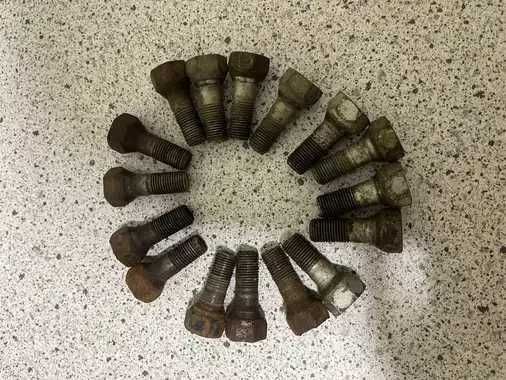 колесные болты заводские ваз классика 2101.2107.2108