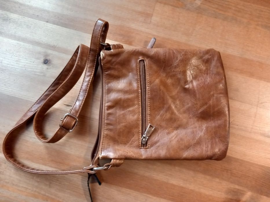 Torebka damska listonoszka