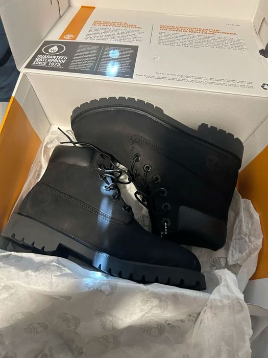 Botas timberland pretas novas