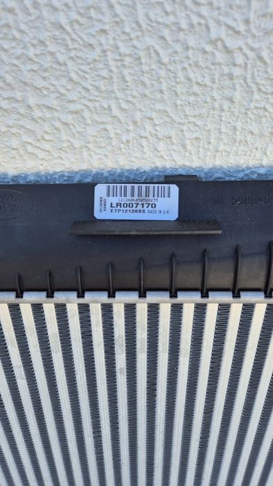 Intercooler Range Rover LR007170