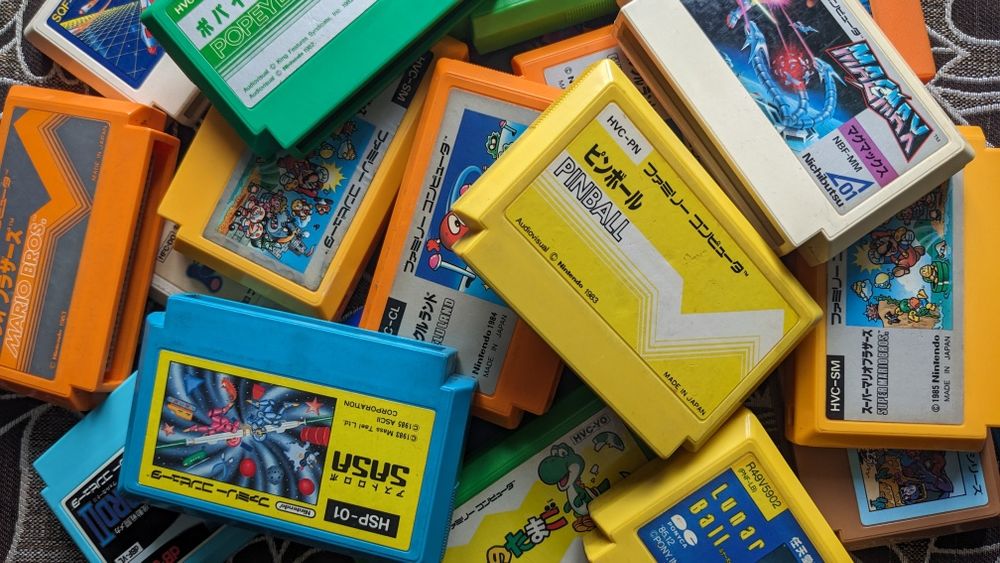 Картриджі для Famicom, Dendy