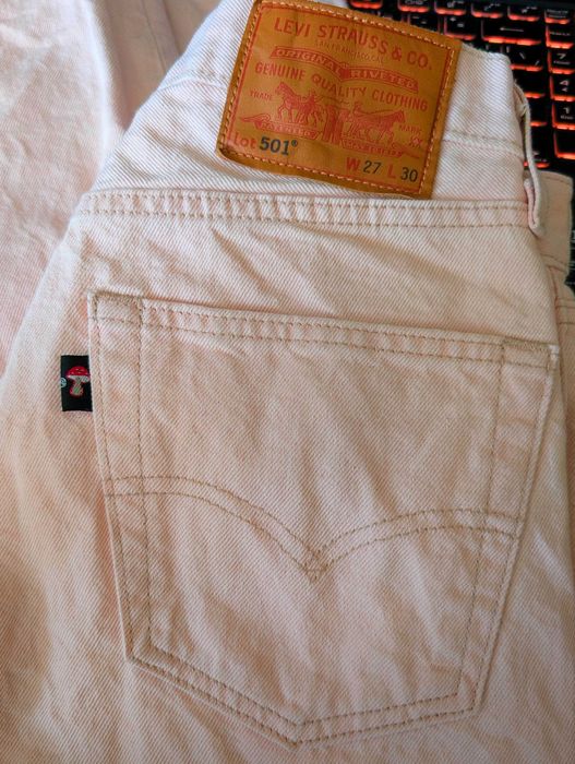 Джинси levi's fresh 501 premium mushroom з екоколекції з грибочком