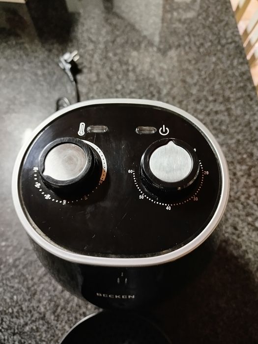 Air fryer em bom estado