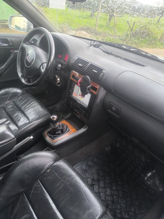 Vendo Audi a3 8l.1.9tdi