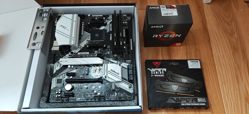 Płyta główna asrock b550 pro 4 ddr4 4400mhz