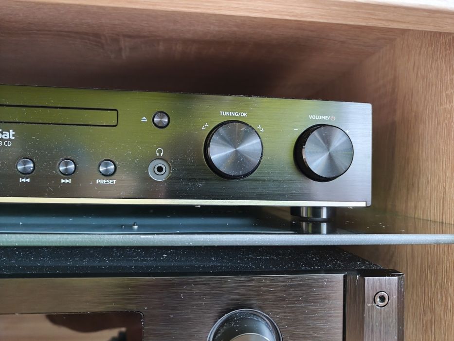 TechniSat digitradio 143 CD V3