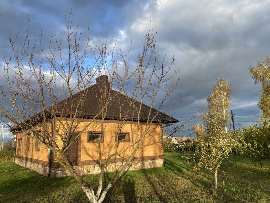 Продам будинок в с. Жидичин