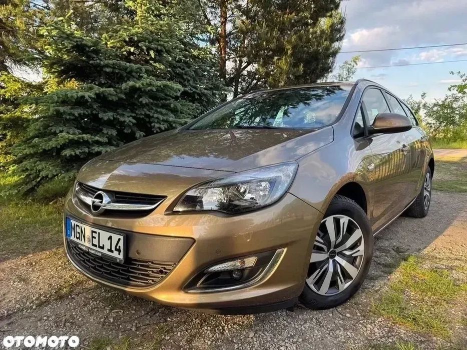 Opel Astra Auto bezwypadkowe - Pierwszy lakier