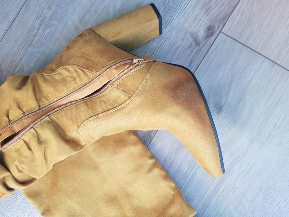 Kozaki damskie marki hiszpanskiej marki HF Shoes rozmia 40