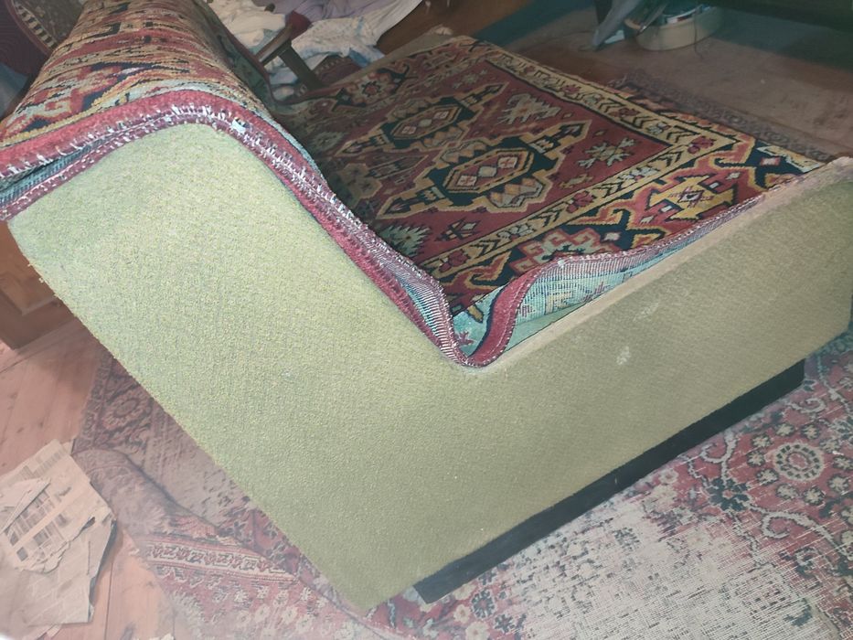 Кровать-диван компактный