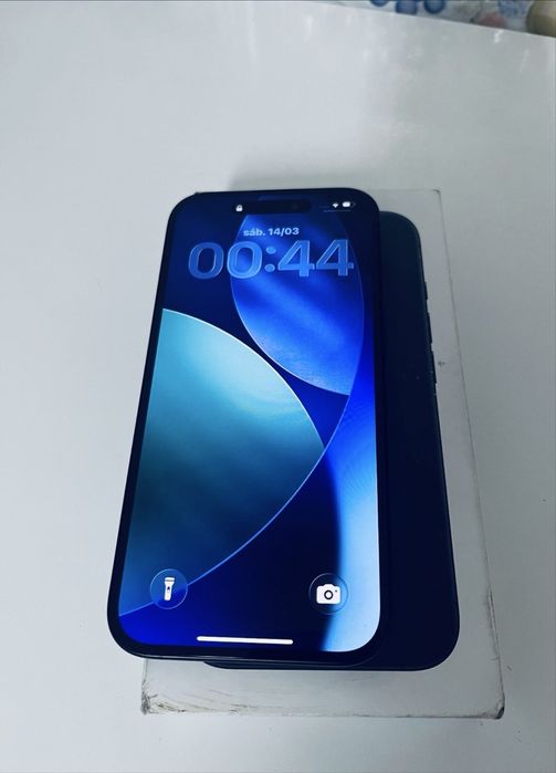 Iphone 16 novo na caixa 128GB