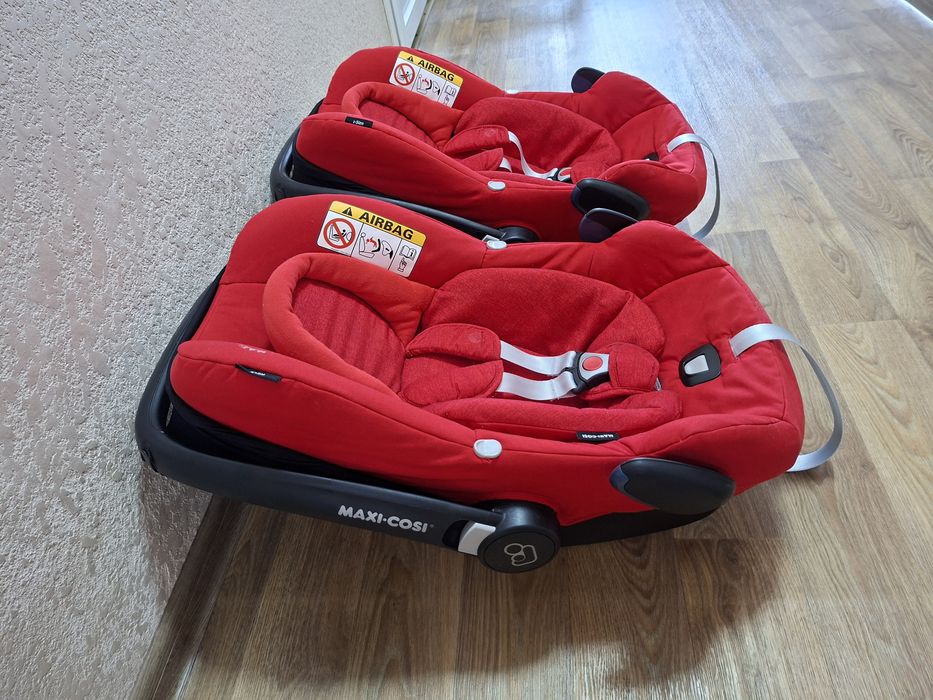 Автокрісло, автолюлька Maxi-Cosi Rock i-Size